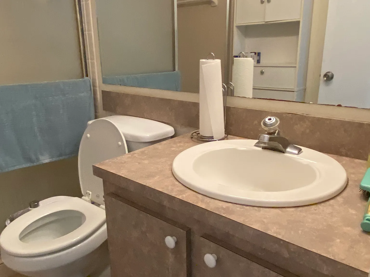 1 bed, 400 sqft, $1,000 — Photo 2