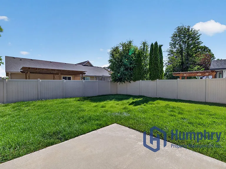 1359 E Palermo St — Photo 36