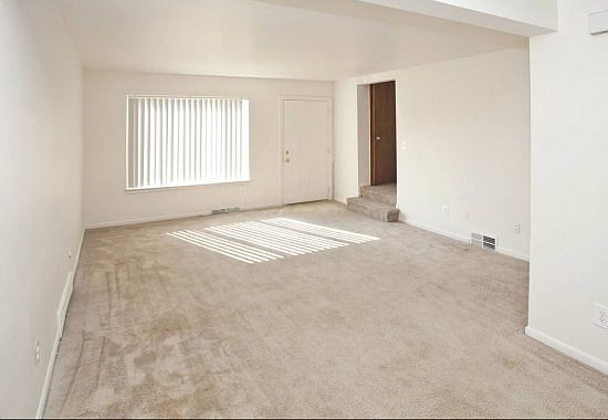 2nd image of 1820 Rochester Rd APT 103