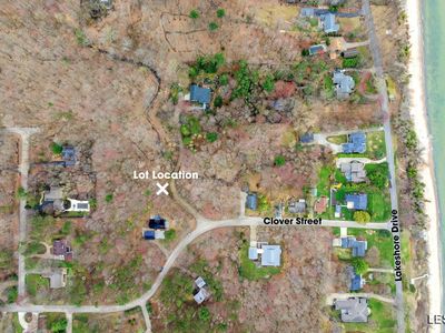 10 Collins Wooded Acres, Fennville, MI, 49408