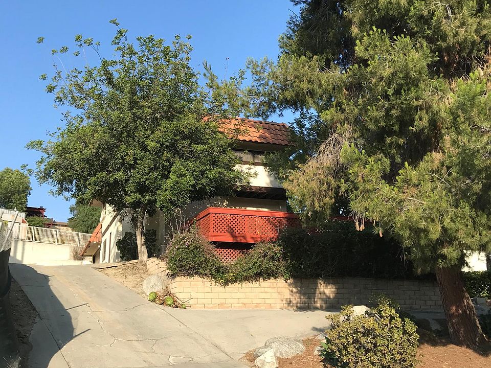 1st image of 500 Camino De Gloria