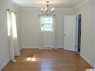 4th image of 6624 Brookmeade Dr