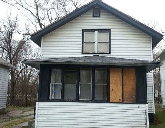 2nd image of 407 S Independence Ave