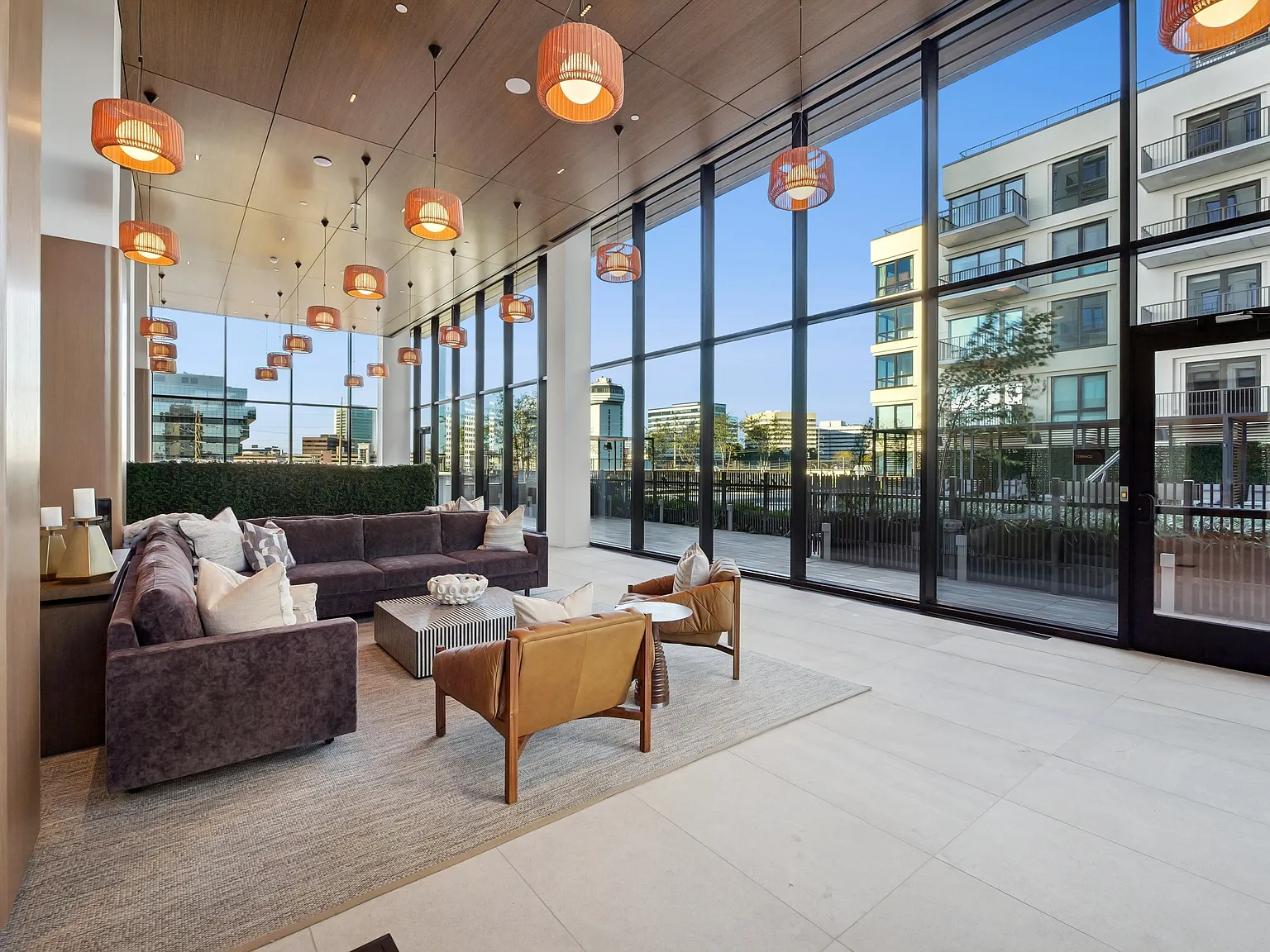 18 Dock Apartments — Photo 2