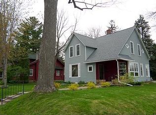 704 5th St N, Stillwater, MN 55082
