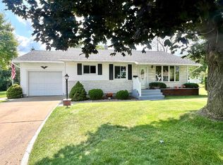 9 Randall Ct, Massena, NY 13662