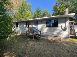 7939 Silsby Dr, Roscommon, MI 48653