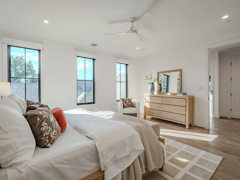 4114 Emerson Ave #2 — Photo 35