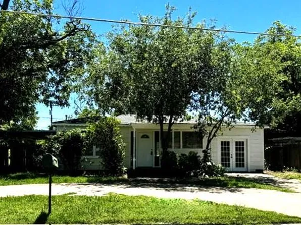 1921 W Avenue J, San Angelo, TX 76901