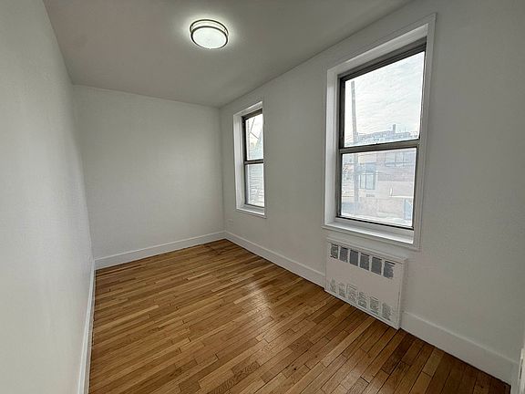 4th image of 3636 Fieldston Rd APT 3G