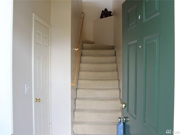 2nd image of 5828 S 232nd Pl #9-3