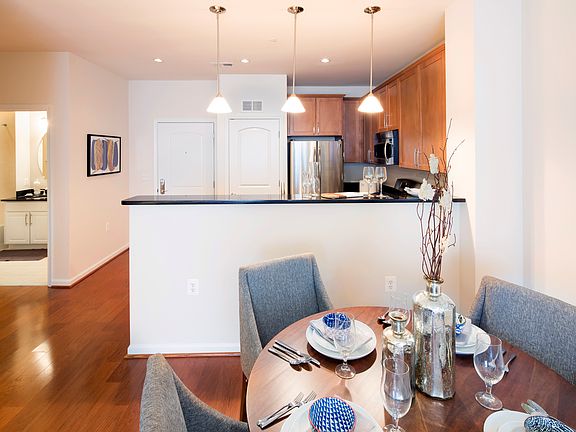 Choose bar style seating or a traditional table in the dining area