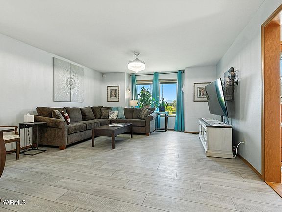 Nelson_250617_75ave_Yakima_06>