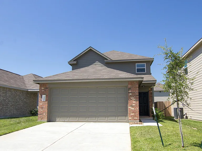 520 Meadow Park Ln — Photo 7