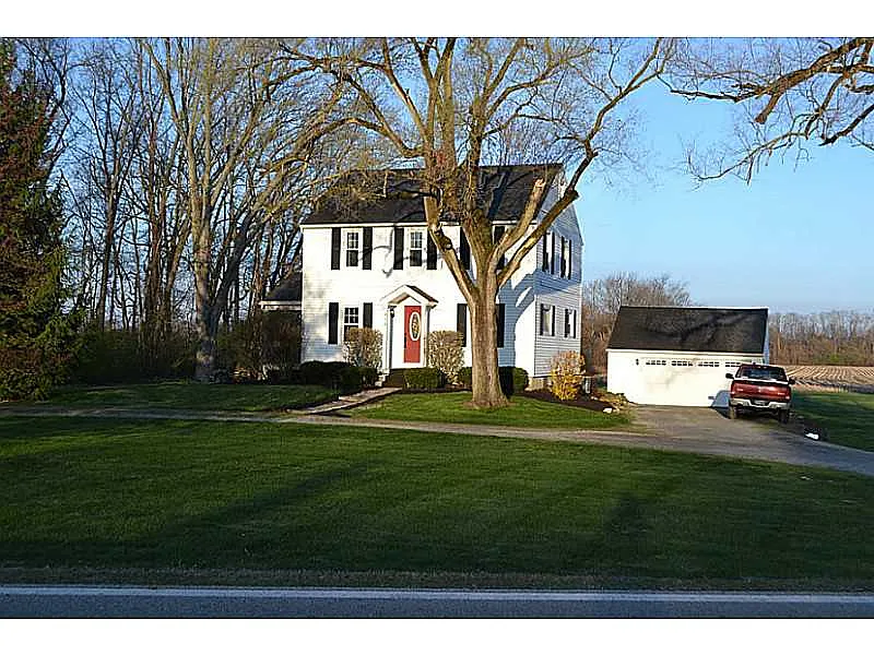 415 W Possum Rd photo 1