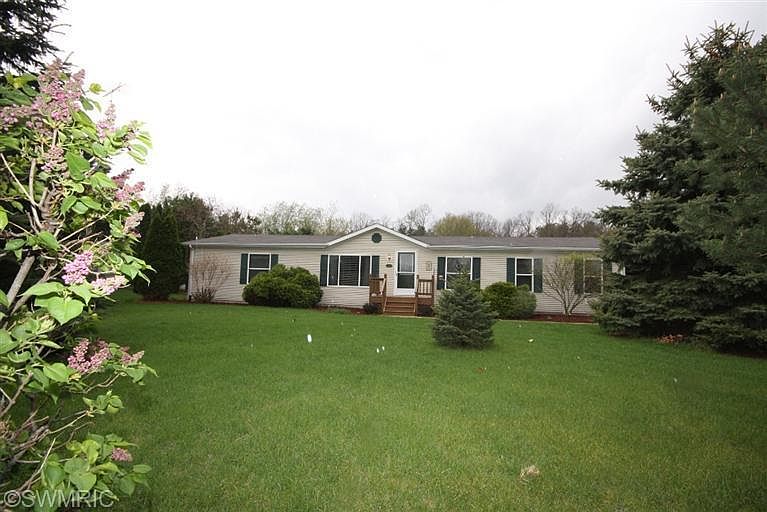 1st image of 52634 Vineyard Ln