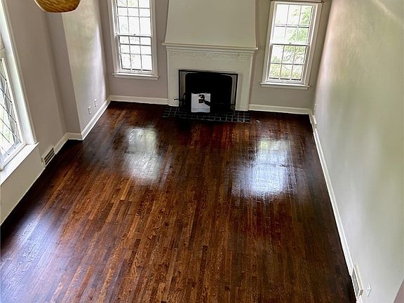 4th image of 3452 Lynnfield Rd