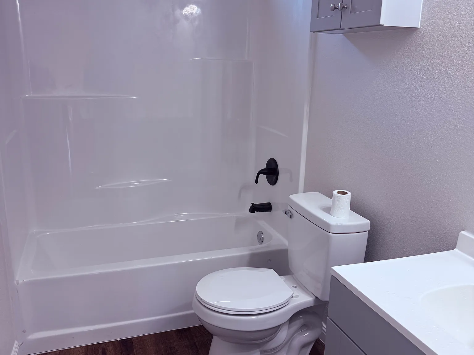 3 bed, 1200 sqft, $1,795 — Photo 3