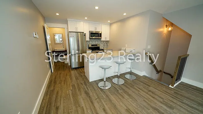 Rented by Sterling Realty Solution Inc | media 34