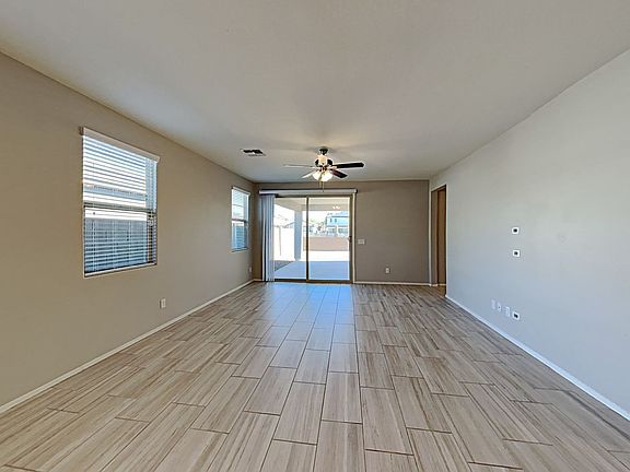 3rd image of 26135 N 133rd Ave
