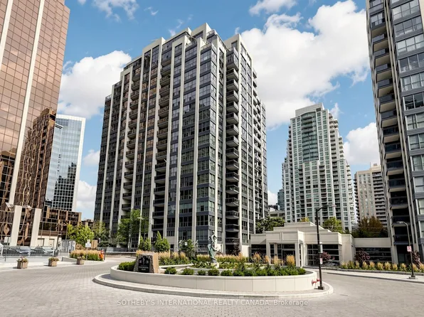 18 Hollywood Ave #303, Toronto, ON M2N 6P5