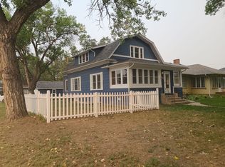 21 S Stacy Ave, Miles City, MT 59301