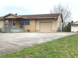 3314 Wilkinson Pike, Maryville, TN 37803