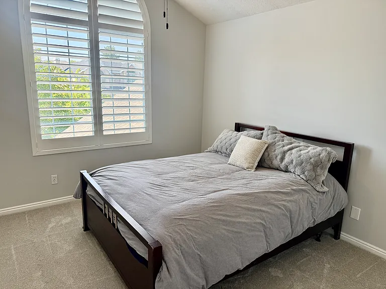 1458 E Snow Iris Cir — Photo 18