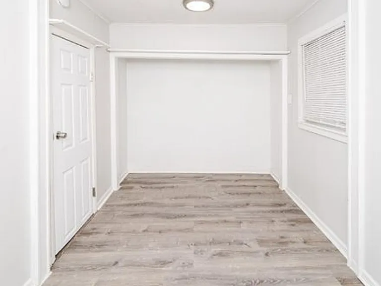 169 Hutton St #1 — Photo 21