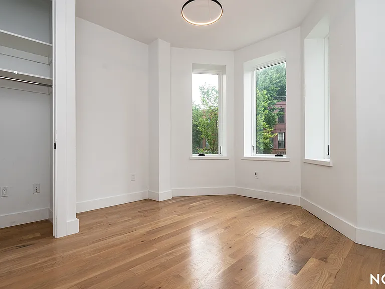 156 Martense St #1G — Photo 10