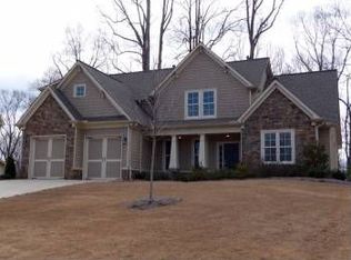 8230 Gracen Dr, Gainesville, GA 30506