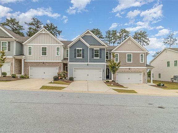3rd image of 7662 Gray Pointe Dr