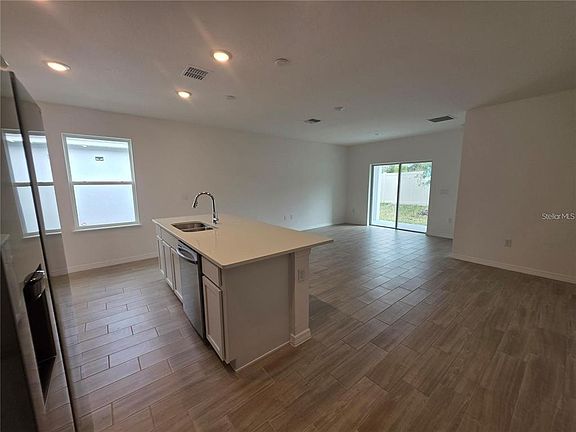 4th image of 5543 Maddie Dr