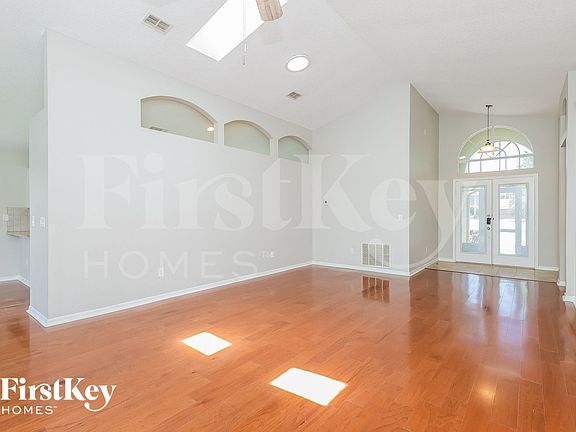 4th image of 2251 Mallory Cir