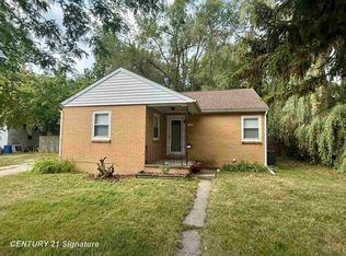 110 21st St, Bay City, MI 48708