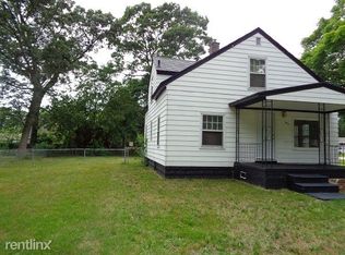 1413 Carlton St, Muskegon, MI 49442