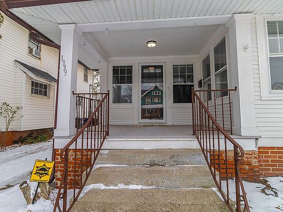 4th image of 1939 Glendale Ave