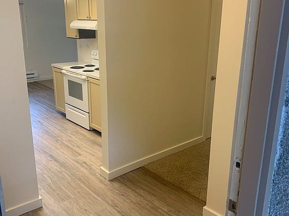 2nd image of 1212 Market St #216