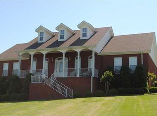 255 Onslow Cir, Killen, AL 35645