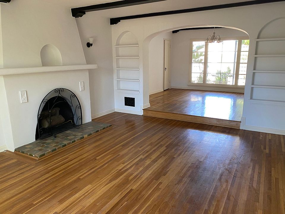 1st image of 1146 S Shenandoah St #1