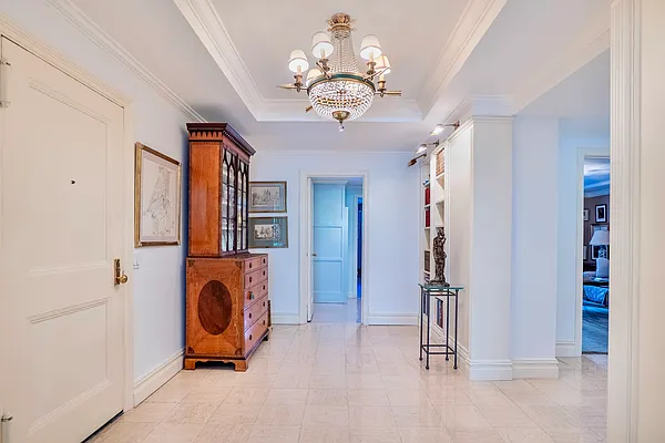 955 5th Avenue #2B in Lenox Hill, Manhattan | StreetEasy