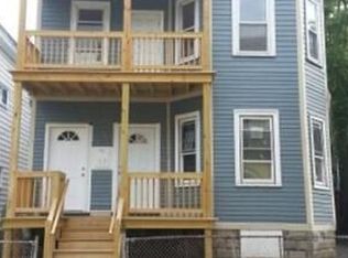 30 Chester Ave, Chelsea, MA 02150