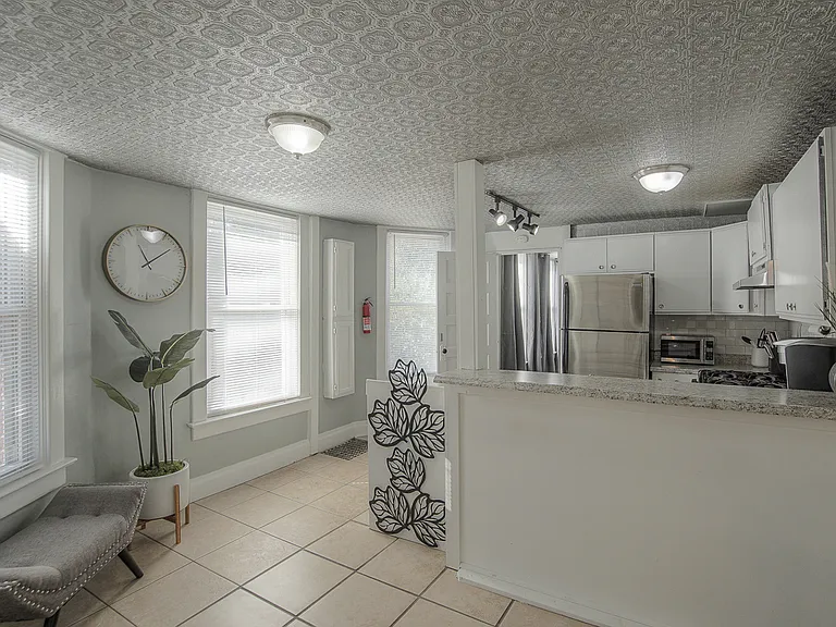 4416 Terrace St #1 — Photo 12