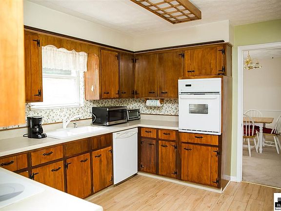 2nd image of 24 Marne Dr