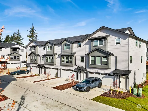 2848 Shore Pine Pl, Blaine, WA 98230