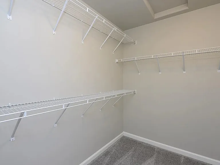 2383 Eagle Valley Dr S — Photo 13