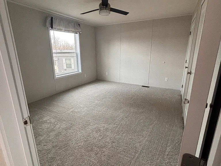 Red Oak Dr — Photo 8