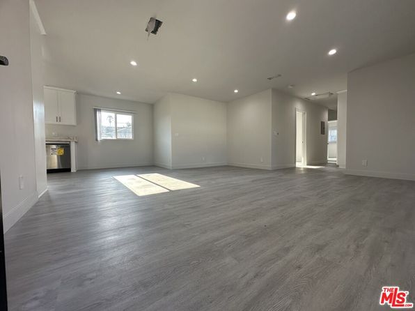 1145 S Holt Ave APT 8