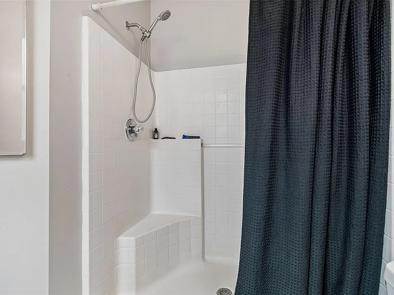 12610 Adventure Dr — Photo 30