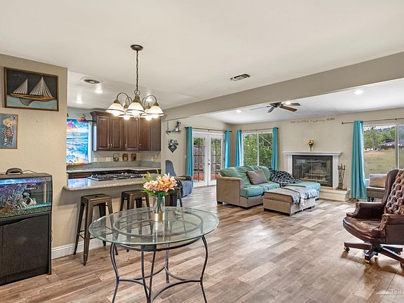 5th image of 20924 Brentwood Dr